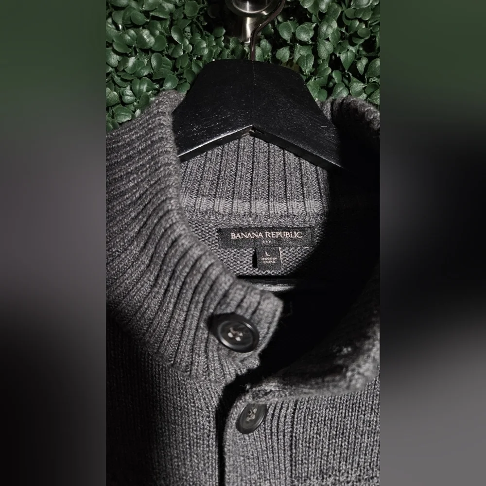 Banana Republic Gray Cardigan Sweater Knit Long Sleeve
